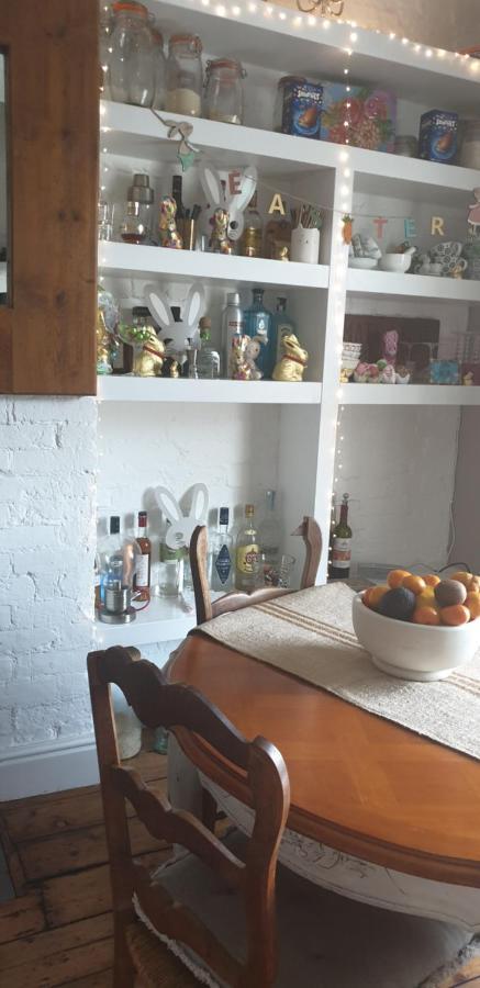 Homestay Poole Eksteriør bilde